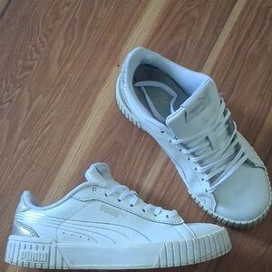 Puma Classic White and Silver Sneakers